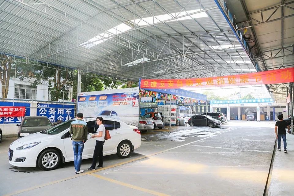 汽车配件公司做什么的:分享小知识专用汽车配件生产公司