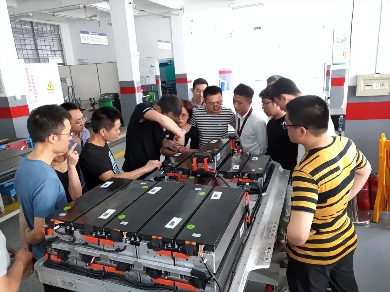 初学者汽车修理基础知识大全:初学者汽车修理基础知识