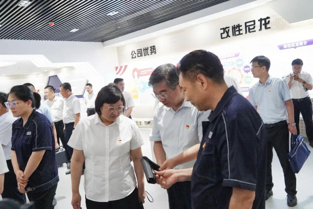 汽车运用与轨道交通:汽车技术与轨道交通知识